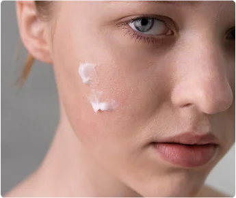 Aknega teismelise naha hooldus